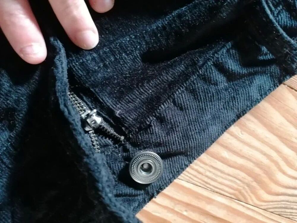 Mini jupe noire en velours Cecilia Classics Vêtements