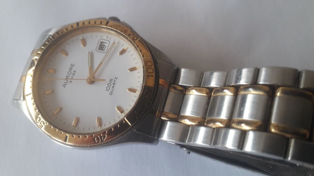 MONTRE AURORE EN PARFAIT ETAT Bijoux et montres
