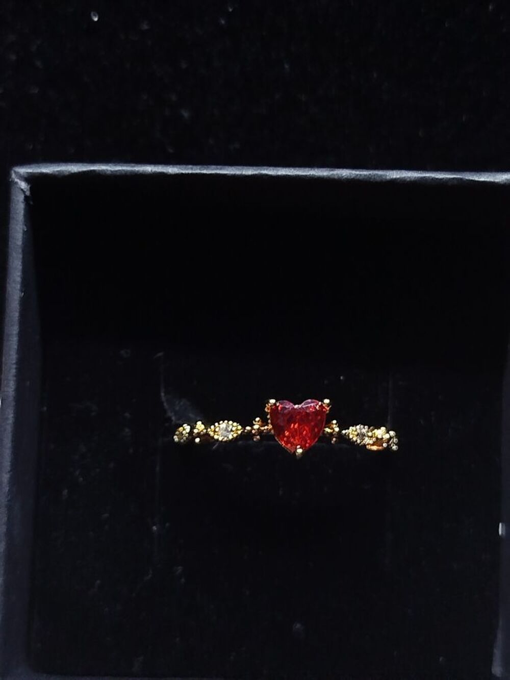 Bague avec un coeur diamant Bijoux et montres