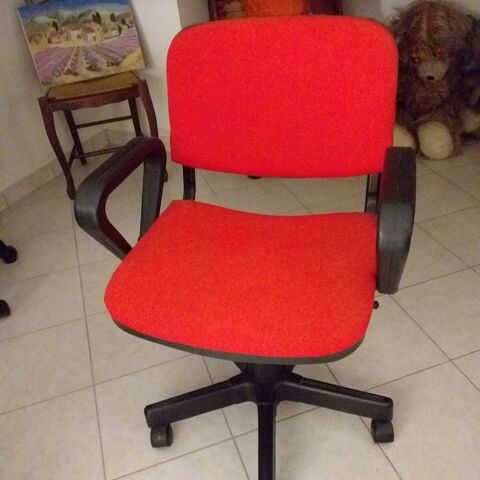 CHAISES DE BUREAU A ROULETTES 15 Aubagne (13)