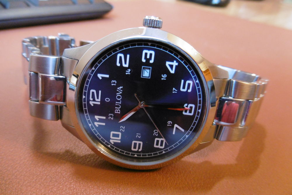 Montre Bulova NEUVE jamais port&eacute;e Bijoux et montres