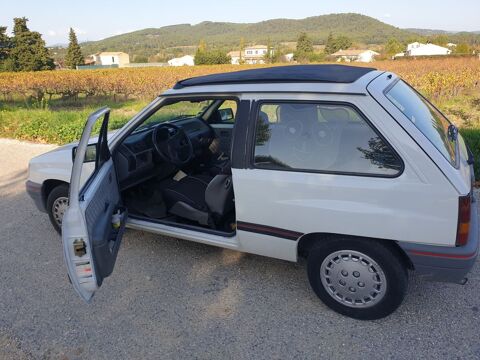 Opel Corsa 1.0 S Liberty 1991 occasion Malaucène 84340