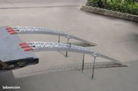 PAIRE RAMPES PLIABLES capacit� 1300kg avec pieds 290 Saverne (67)
