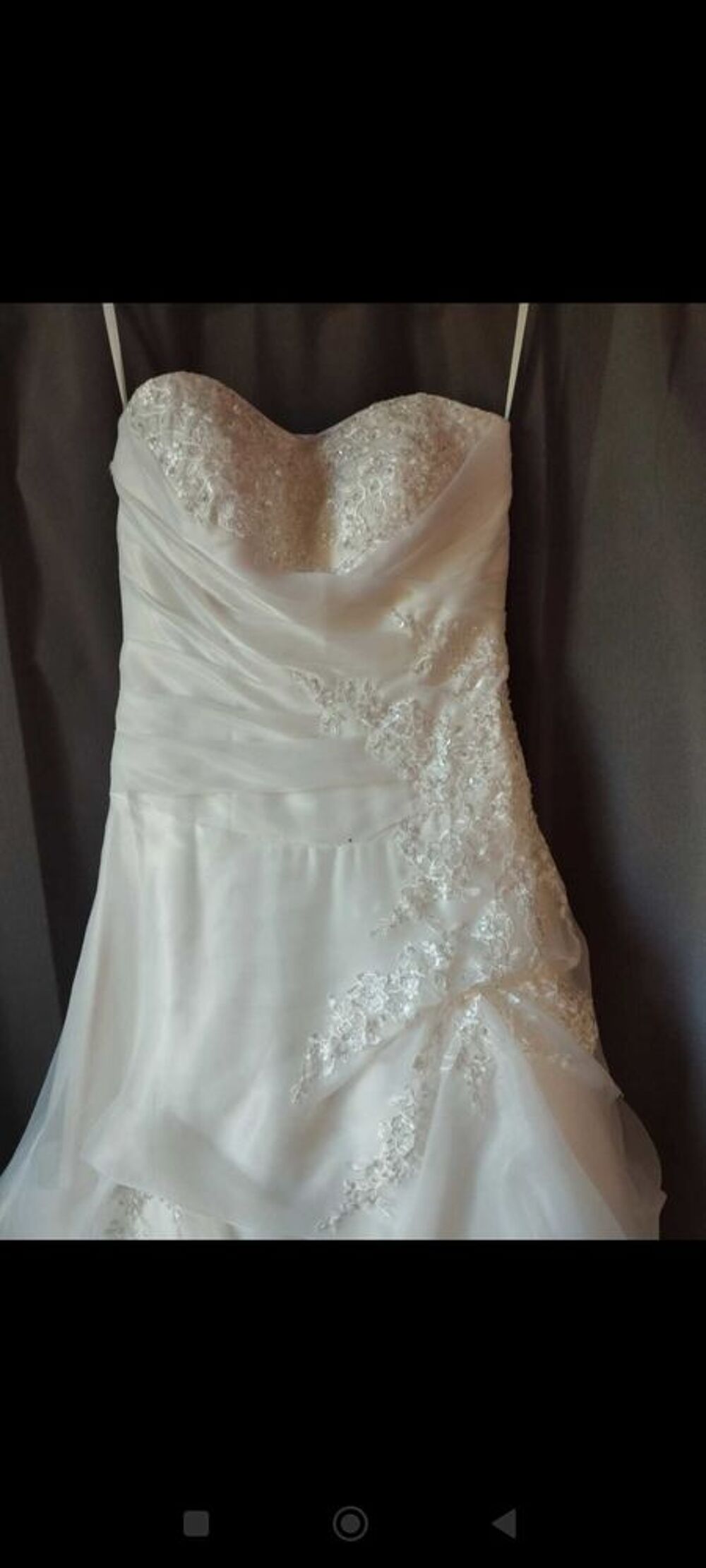 Robe de mari&eacute;e neuve Vêtements