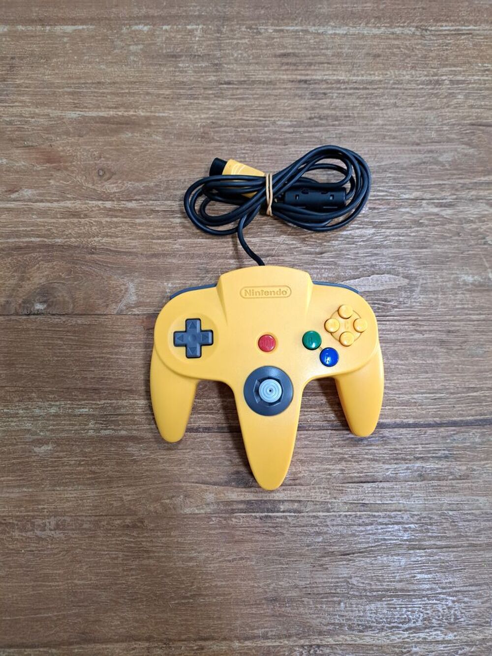 Manette officielle N64 Jaune Consoles et jeux vidéos