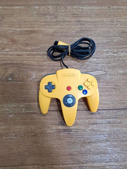 Manette officielle N64 Jaune 20 Montpellier (34)