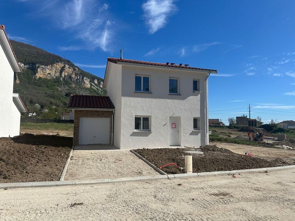 Vente Maison maison de 90 m2 avec garage et terrainLe titre de votre annonce Villebois
