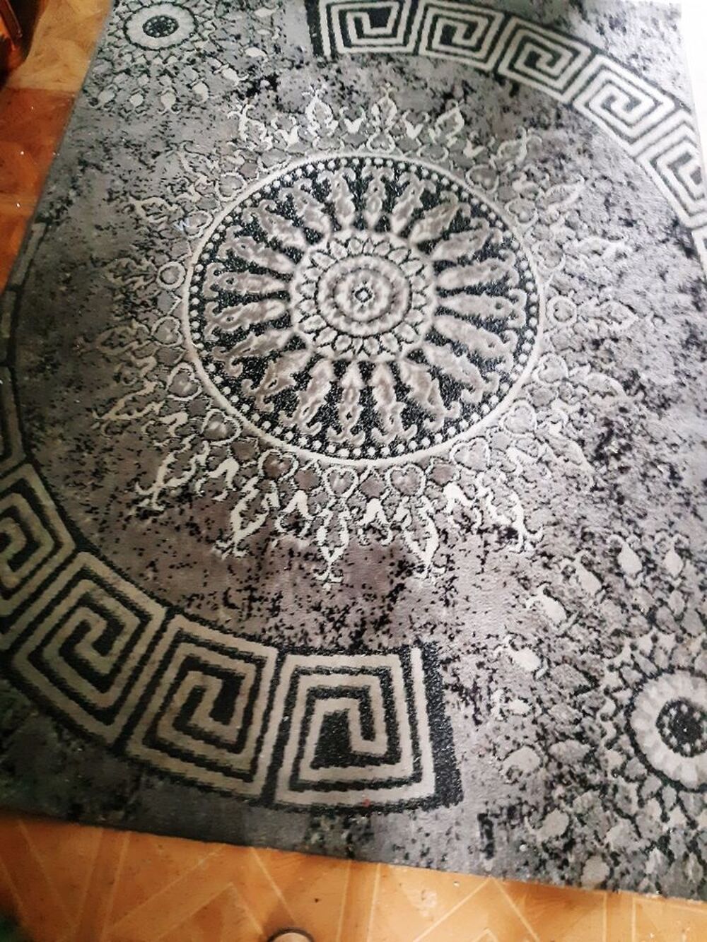 tr&egrave;s joli tapis rectangulaire pour salon ou salle &agrave; manger r&eacute;f 90 Décoration