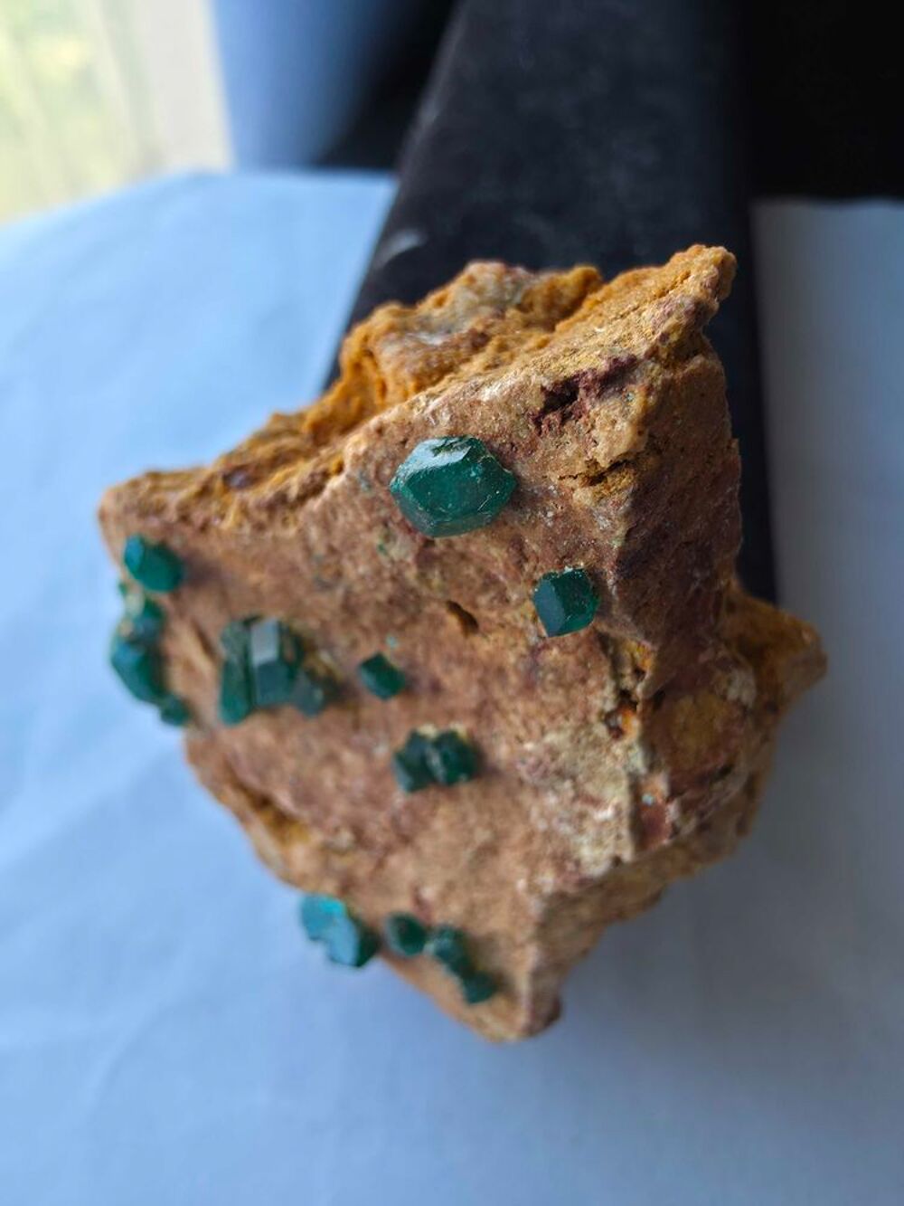 Min&eacute;ral Rare : Dioptase brute sur gangue du Katanga RDC-79g 