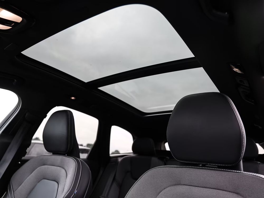 XC60 T8 Recharge AWD 310 ch + 145 ch Geartronic 8 Ultimate Style Chrome 2023 occasion 38440 Saint-Jean-de-Bournay