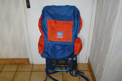 Sac � dos de randonn�e  Golden Team vintage ann�es 1970  
40 Gargenville (78)