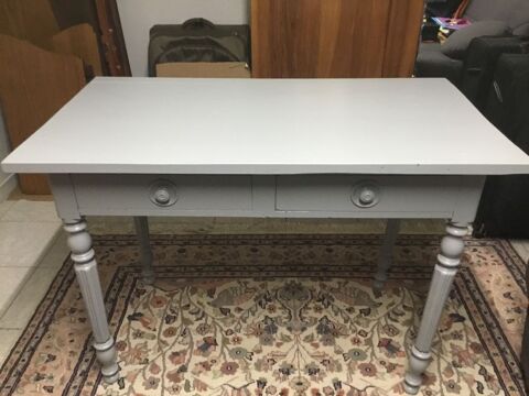  table de cuisine ancienne  60 Auvilliers-en-G�tinais (45)