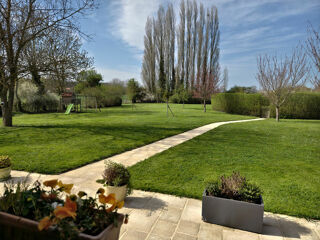  Maison à vendre 9 pièces 332 m²