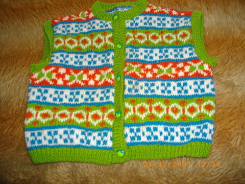 Pull multicolore sans manches en laine - Taille : 3 ans 40 Perros-Guirec (22)