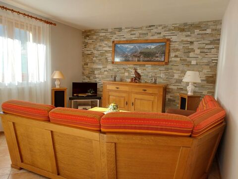 Canap� d'angle 6 places  1200 Cluses (74)