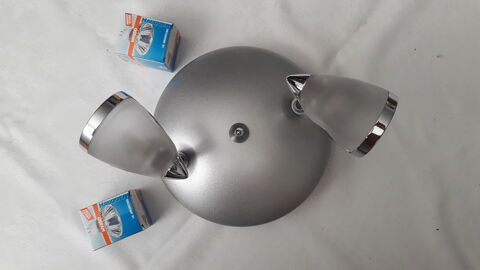 Spot plafonnier inox design halogène
35 Salon-de-Provence (13)