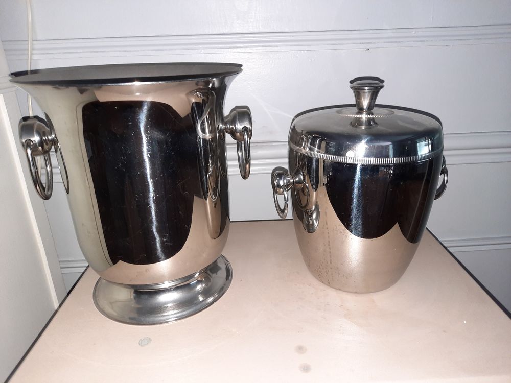 Seaux &agrave; champagne et &agrave; gla&ccedil;ons Décoration