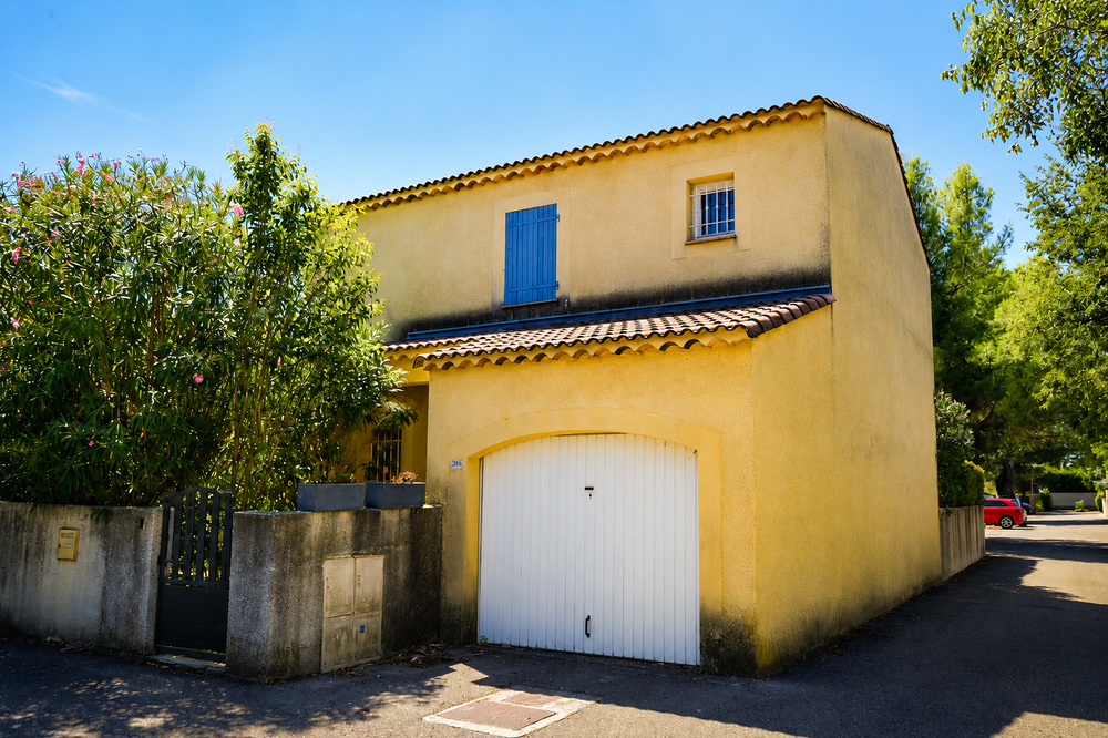 Vente Maison Maison individuelle 92m² - 3 chambres, jardin et garage Entraigues-sur-la-sorgue