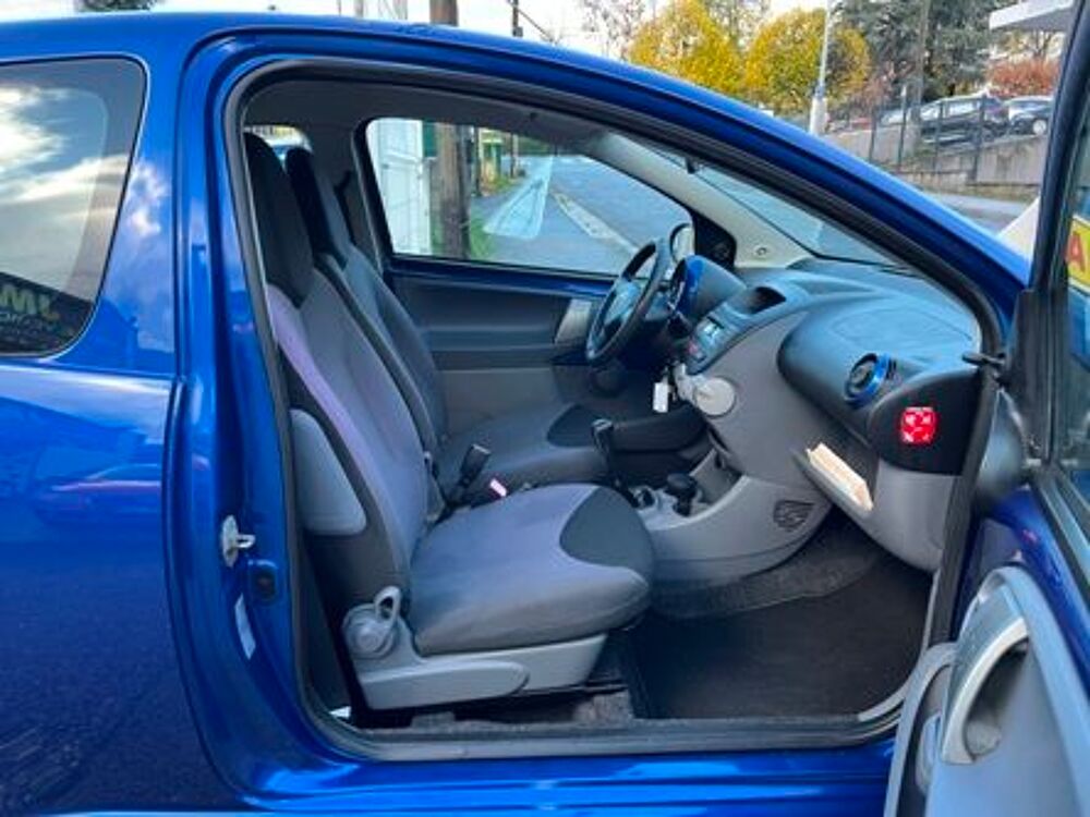 Aygo 1.0 VVT-i Les Bleus 2008 occasion 42700 Firminy