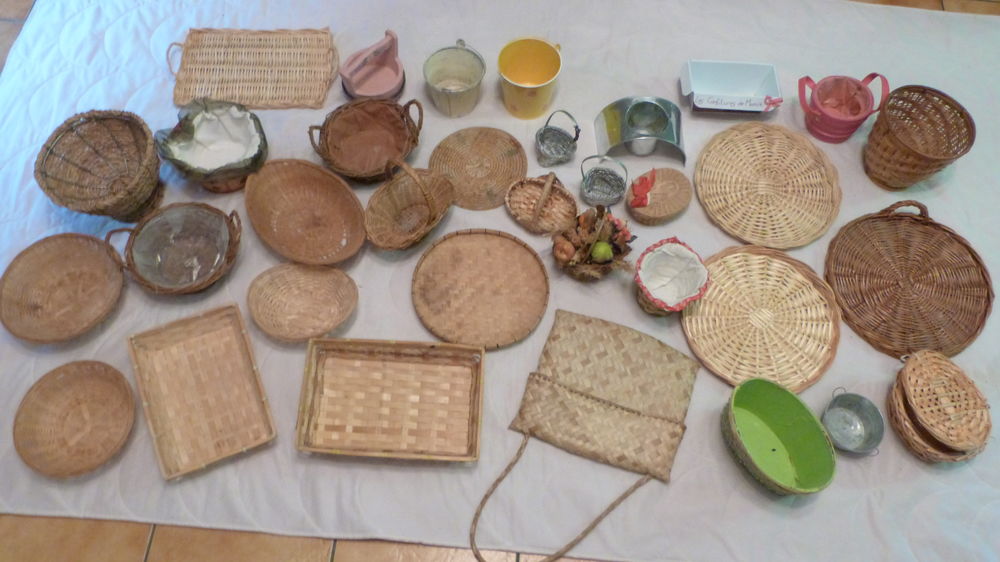 Paniers, corbeilles. osier, bois, galva, metal Décoration