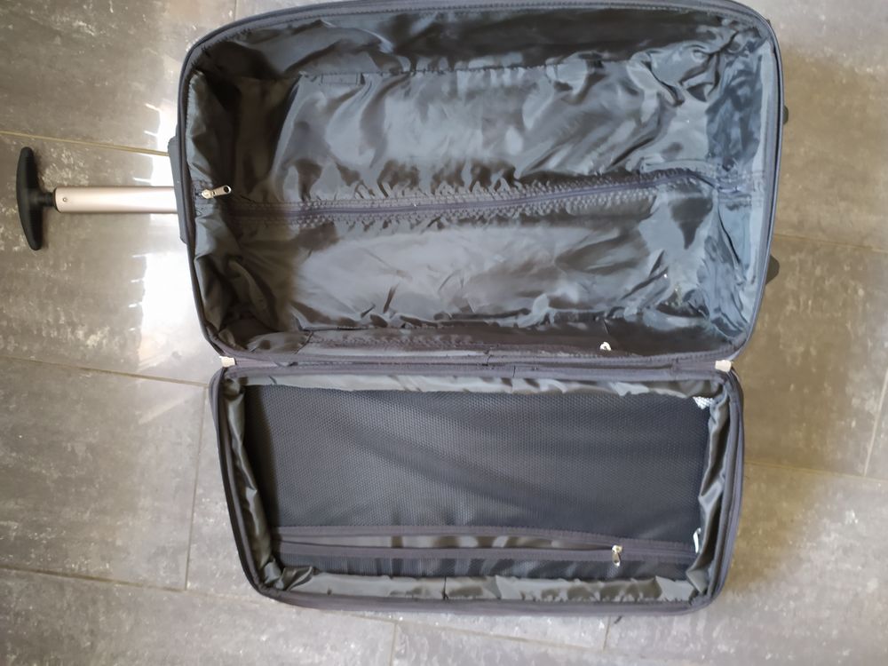 VALISE A ROULETTES COIFFEUR Maroquinerie