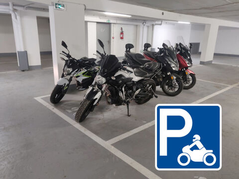  Parking / Garage  louer 3 m