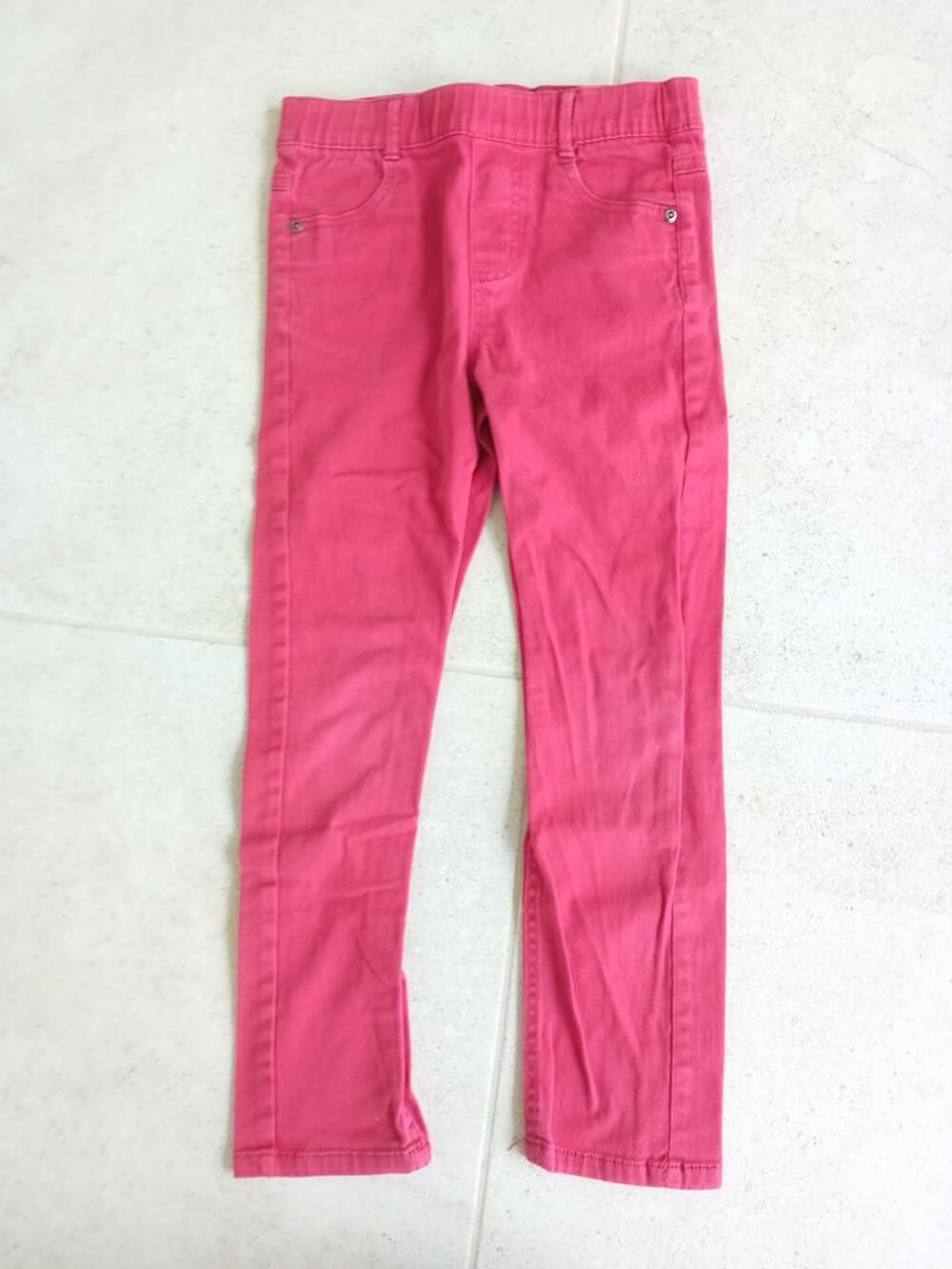 ENSEMBLE V&ecirc;tements Pull/Pantalon/T-shirts, Veste 8 ans Vtements enfants