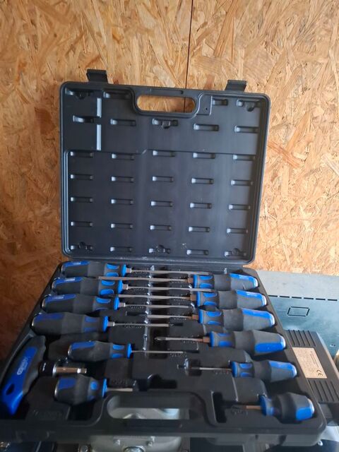 COFFRET DE TOURNEVIS 20 Possesse (51)