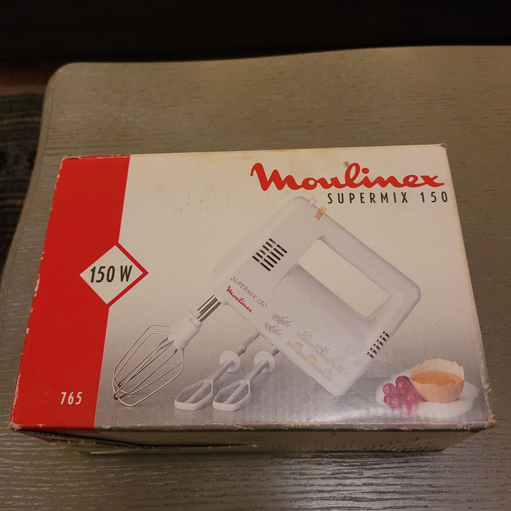 APPAREILS ELECTRO-M&Eacute;NAGERS VINTAGE Electroménager