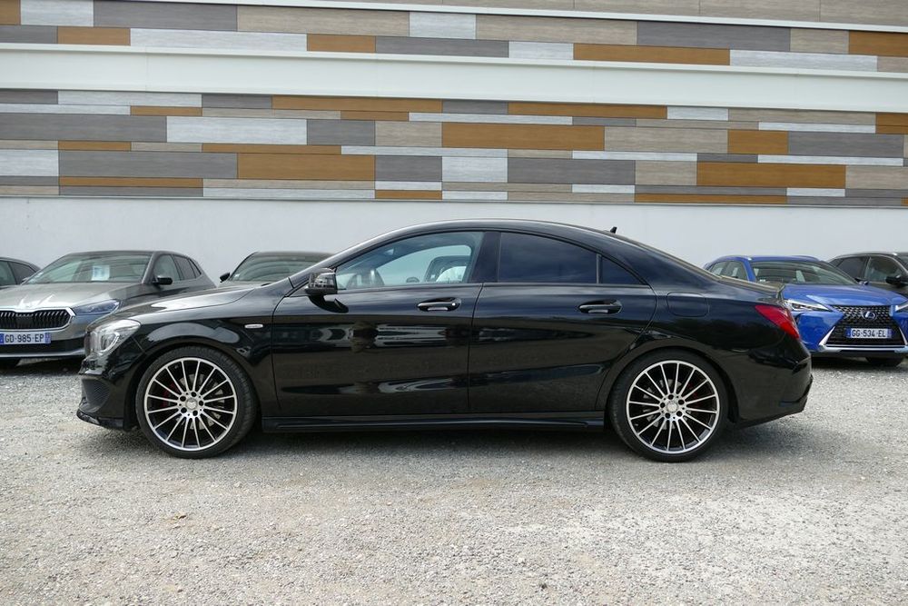Classe CLA 250 Version Sport 7-G DCT A 2015 occasion 13600 La Ciotat