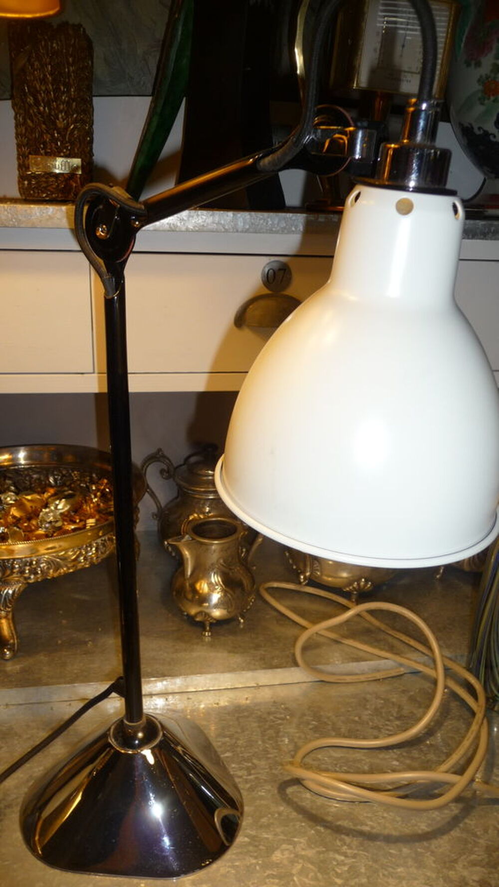 Lampe Gras dcw 205 Décoration