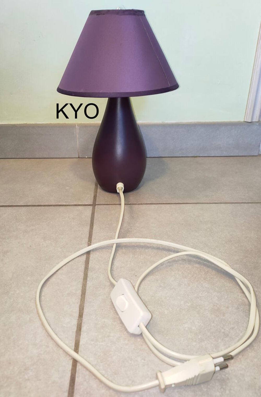 Lampe chevet &agrave; poser conique design moderne violet c&eacute;ramique Décoration