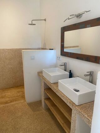  Villa � vendre 5 pi�ces 300 m� Warang, s�n�gal