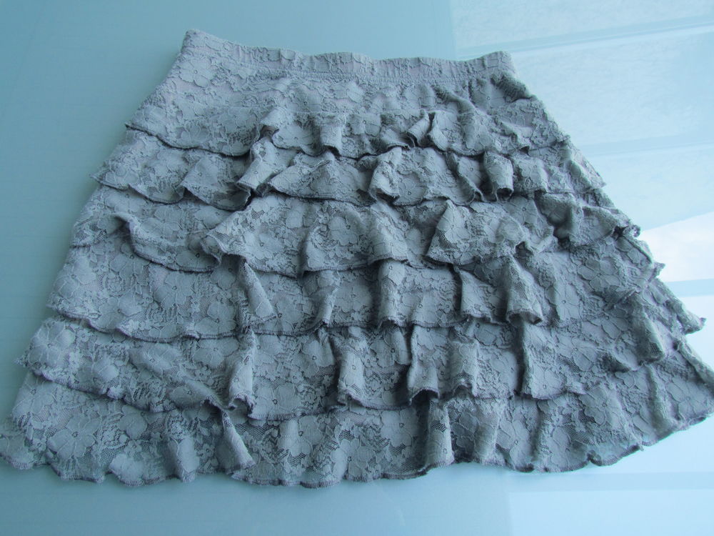Jupe femme dentelle Vêtements