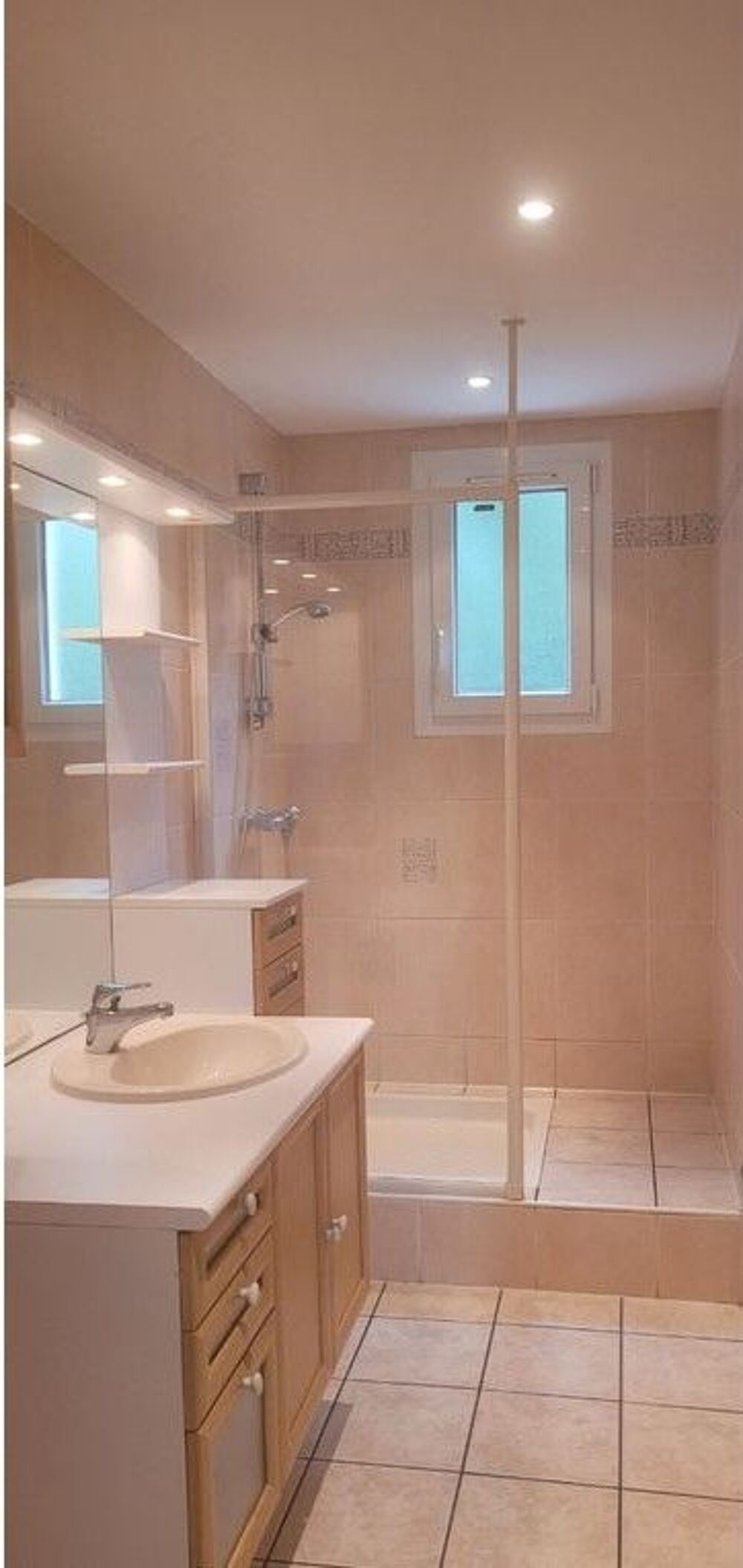 Location Colocation Colocation dans appartement de 79M3 TOUT COMPRIS ! Montluçon