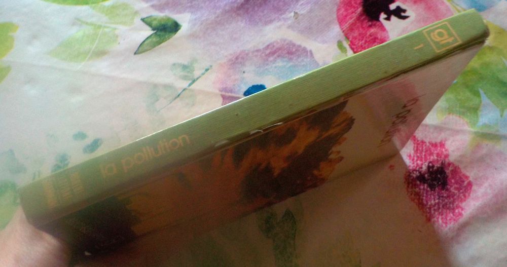 LA POLLUTION Biblioth&egrave;que Laffont des Grands Th&egrave;mes Livres et BD