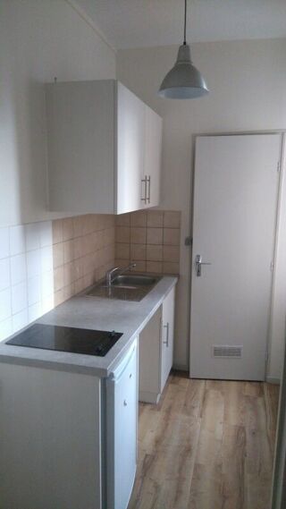 location Appartement - 2 pièce(s) - 31 m² Nancy (54000)