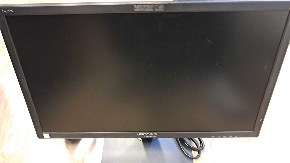 Pc fixe complet UC Ecran clavier souris Matériel informatique