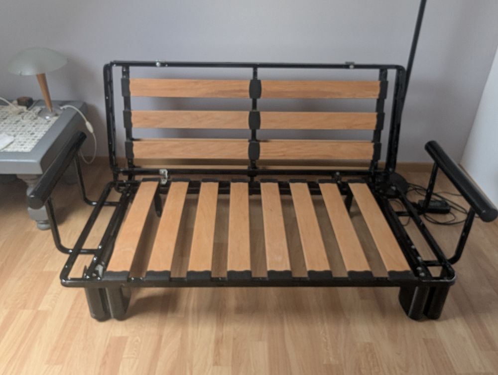 Cause demenagement Futon avec matelas neuf Meubles
