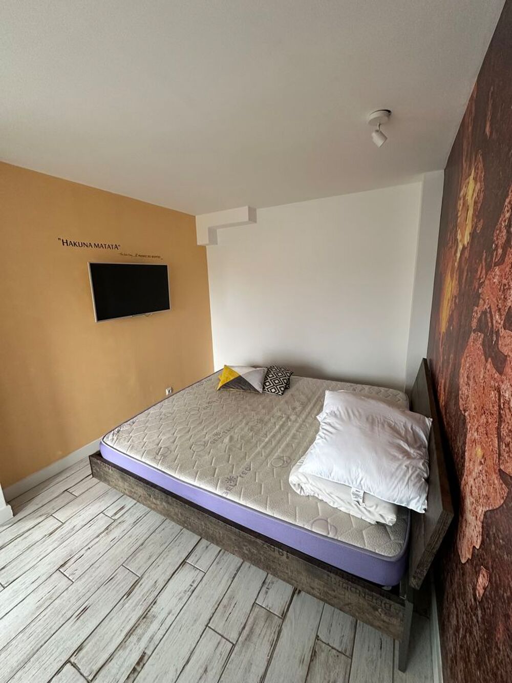 Location Appartement T3 Meublé - 60m2 - Terrasse Véranda - 5eme TOULON BRUNET Toulon