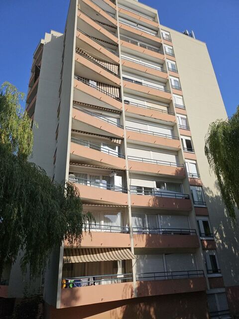   APPARTEMENT  MEUBLE LE MEE S/S Appartement - 3 pi�ce(s) - 58 m�