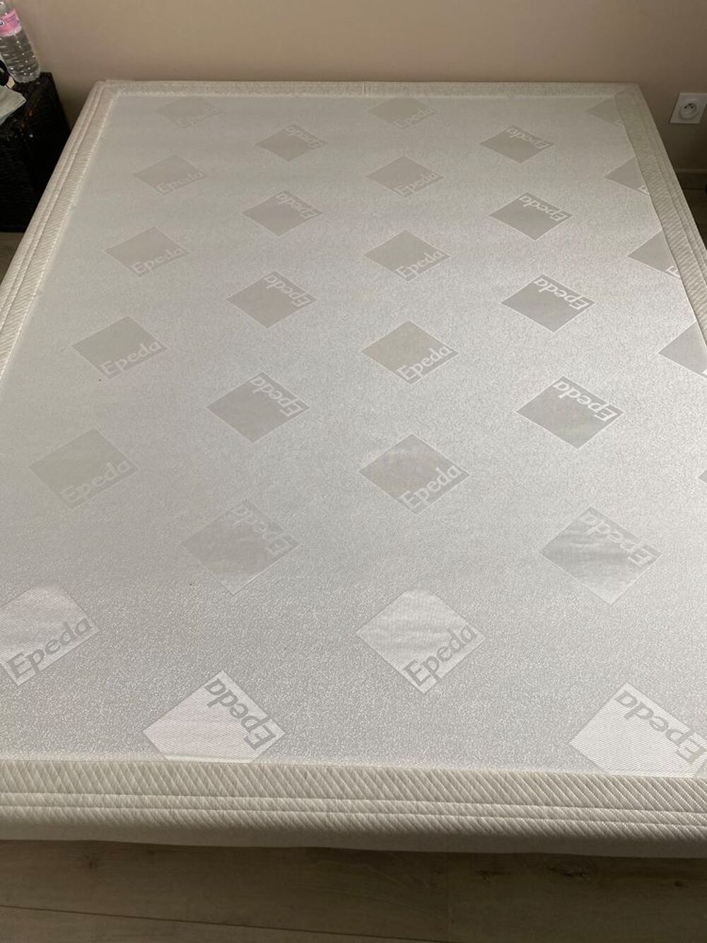 Matelas/sommier/prot&egrave;ge matelas Meubles