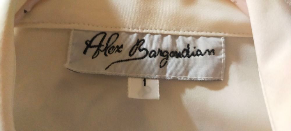 Chemise Femme unie blanche cr&egrave;me manches courtes d'alex Barg Vêtements