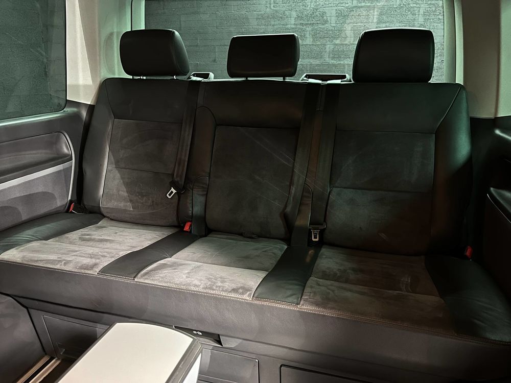 MULTIVAN T5 2.0 TDI 180ch Carat 4Motion 2011 occasion 33520 Bruges