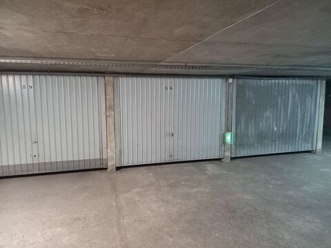  Parking / Garage  louer 13 m