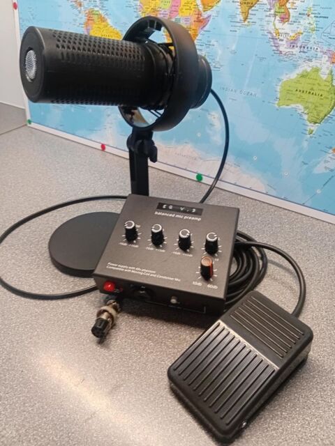 Micro cb dynamic cardioide avec pedele et équalizer 3 bandes 135 Belgique (70)