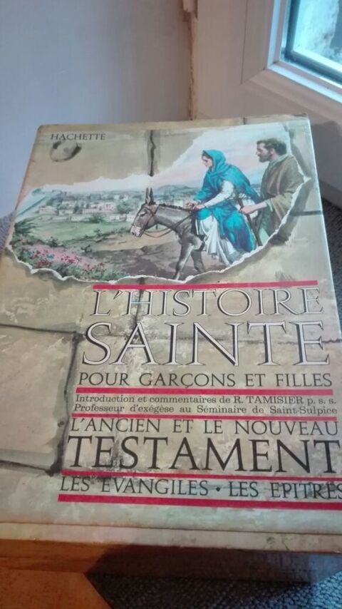coffret de six livres 15 Saint-Sauveur-en-Puisaye (89)