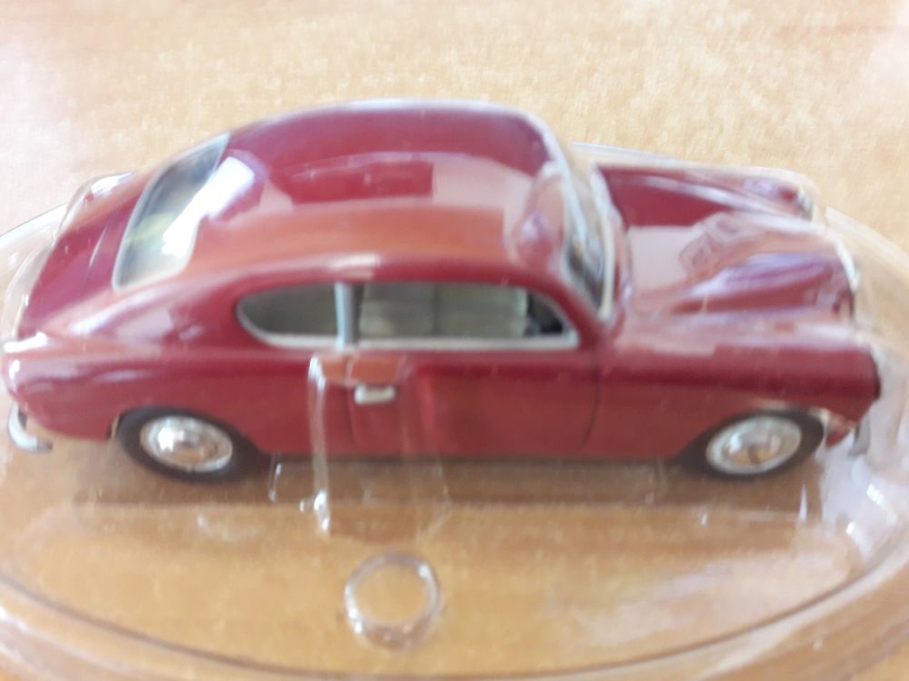 Lancia aurelia 1/43+ Le fascicule n&deg; 52 + boite marque solid 