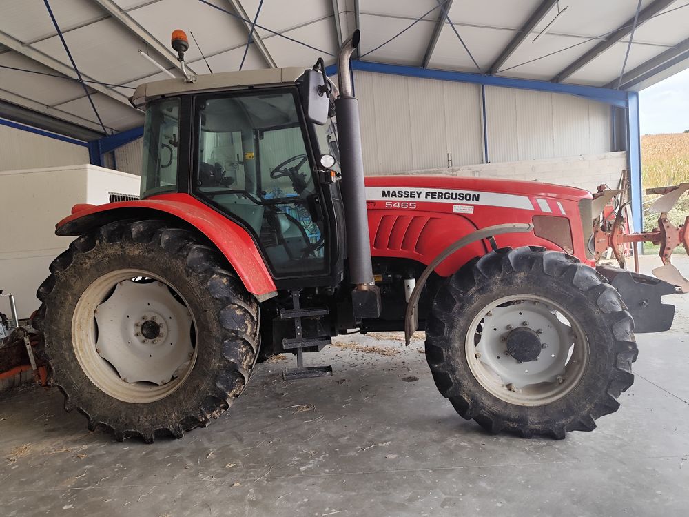   Massey Ferguson 5465 