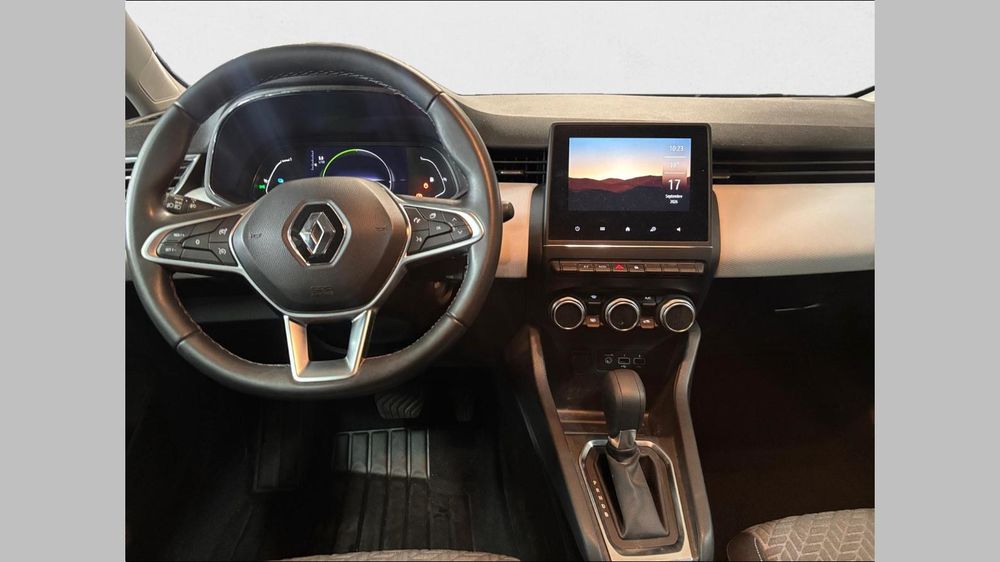 Clio V Clio E-Tech full hybrid 145 Evolution 2023 occasion 92330 Sceaux